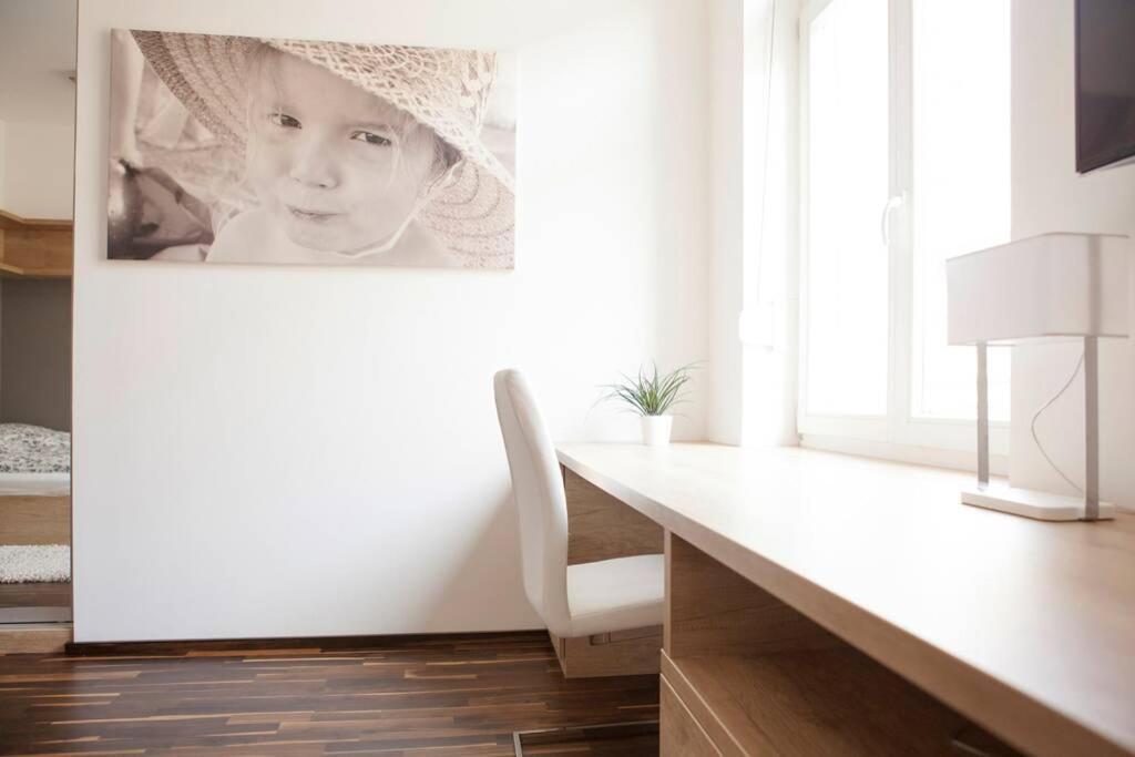 Apartment Downtown Ulloi 3 Budapest Exterior foto